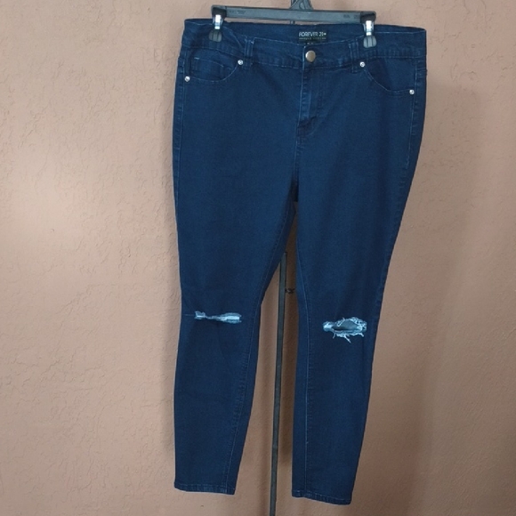 Forever 21 Denim - Forever 21+ Women's Dark Blue Ripped Skinny Jeans Size 14